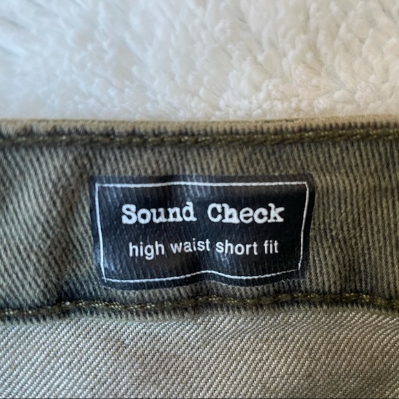 Volcom Sound Check shorts - Picture 6 of 9